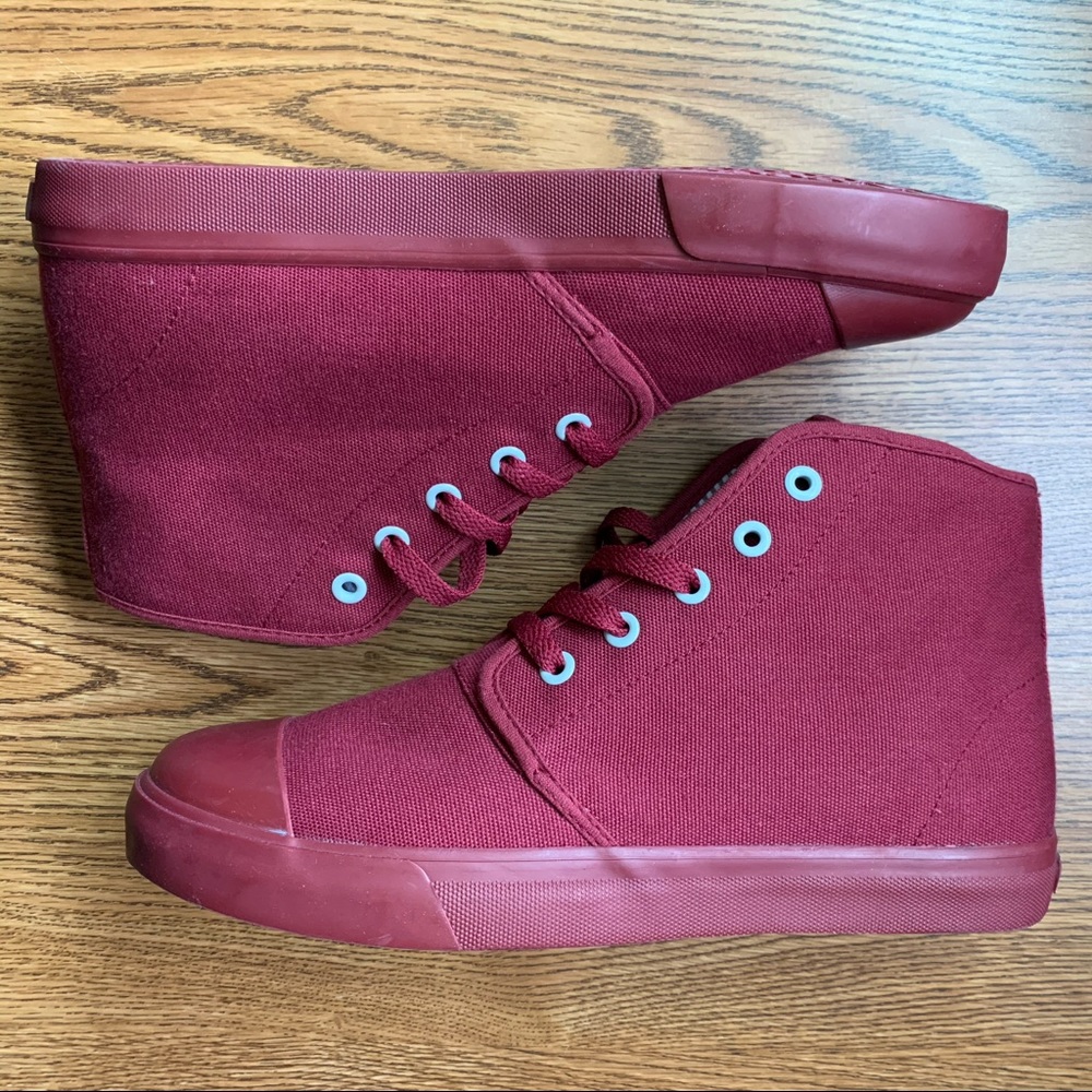 BANGS Shoes 8.5 Red Sneakers, Converse look-a-like